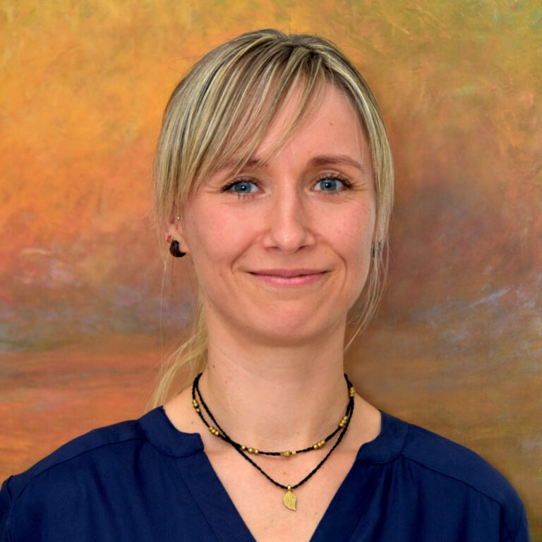 Porträt Katja Birnstein